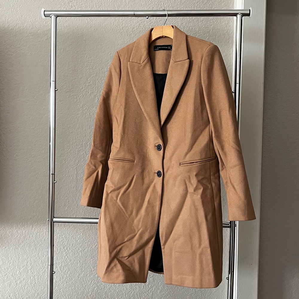 Zara coat, brown, size small